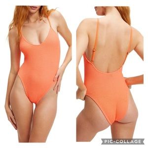 NWT Good American “Always Fit” One-Piece Orange Cream Swimsuit